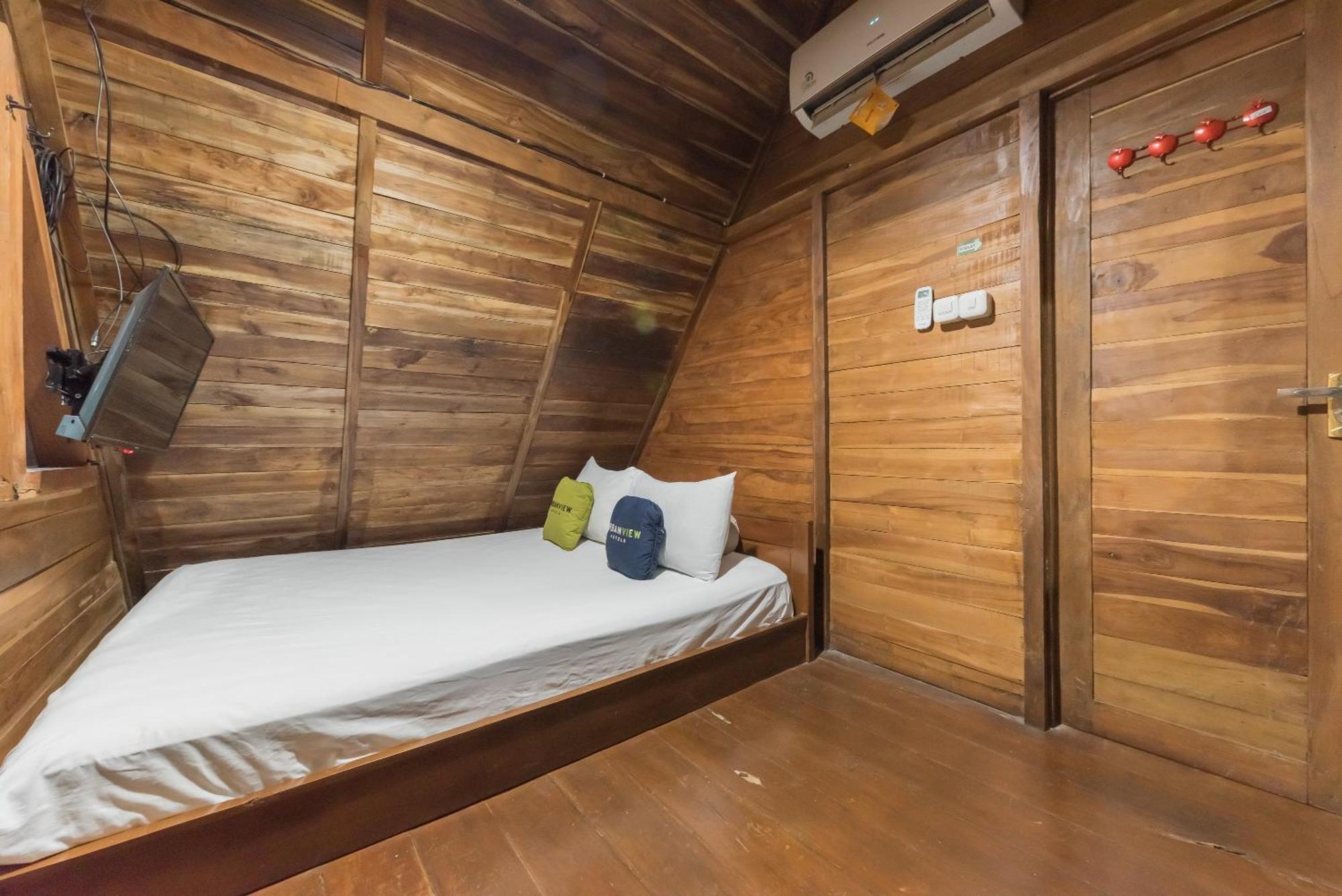 Urbanview Hotel Cianjur City Park By Reddoorz מראה חיצוני תמונה